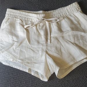 Gap soft shorts